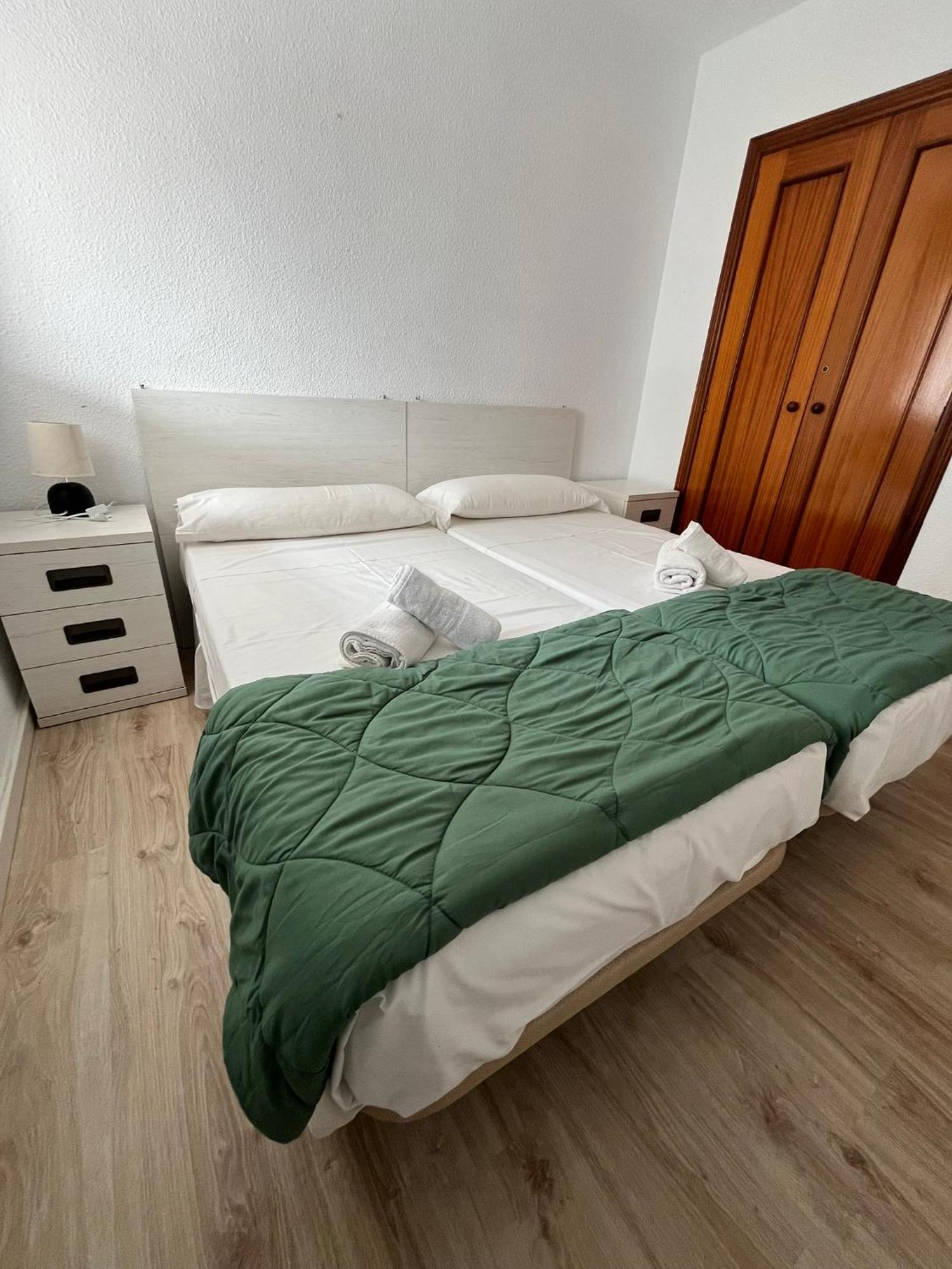 Service Apart Lazaro- Apartamentos Aguamarina 14 كاليبي المظهر الخارجي الصورة